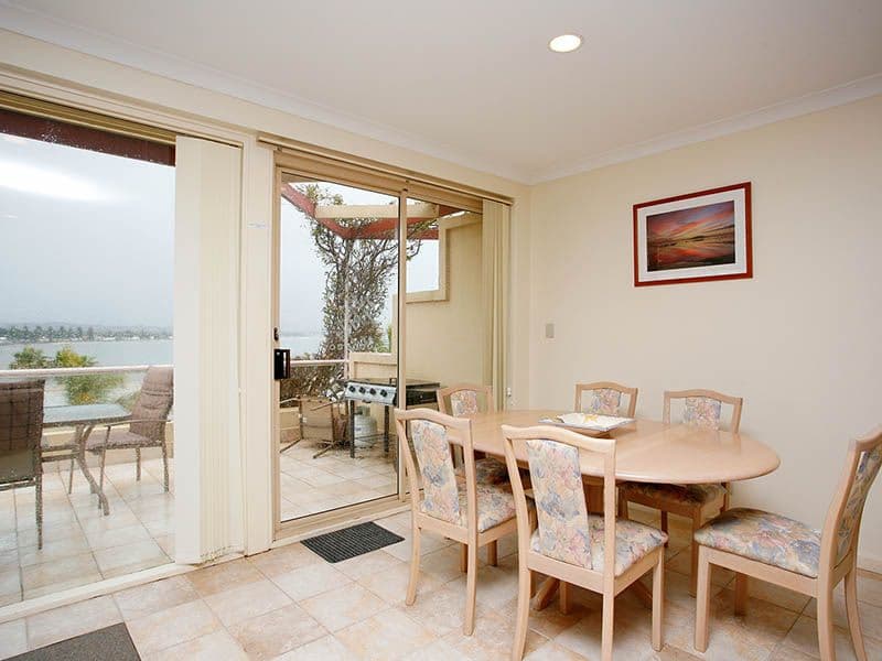 1/62 Croydondale Drive, Mooroolbark, VIC, 3138, Mooroolbark - Thumbnail 4