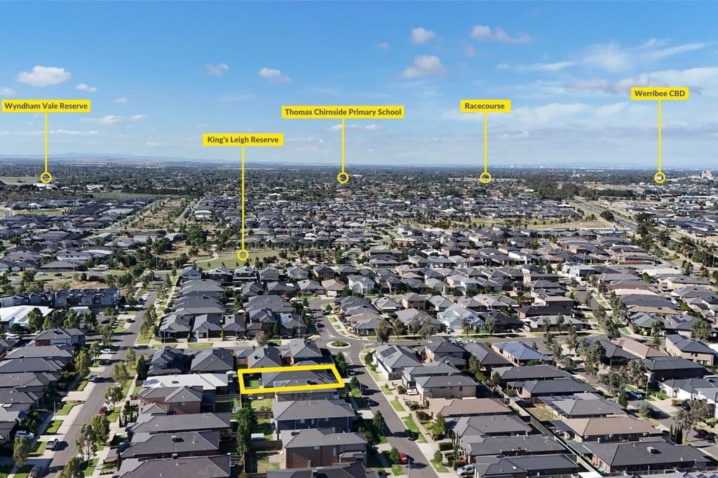 4 Lombard Road, Werribee VIC 3030, Werribee - Thumbnail 2