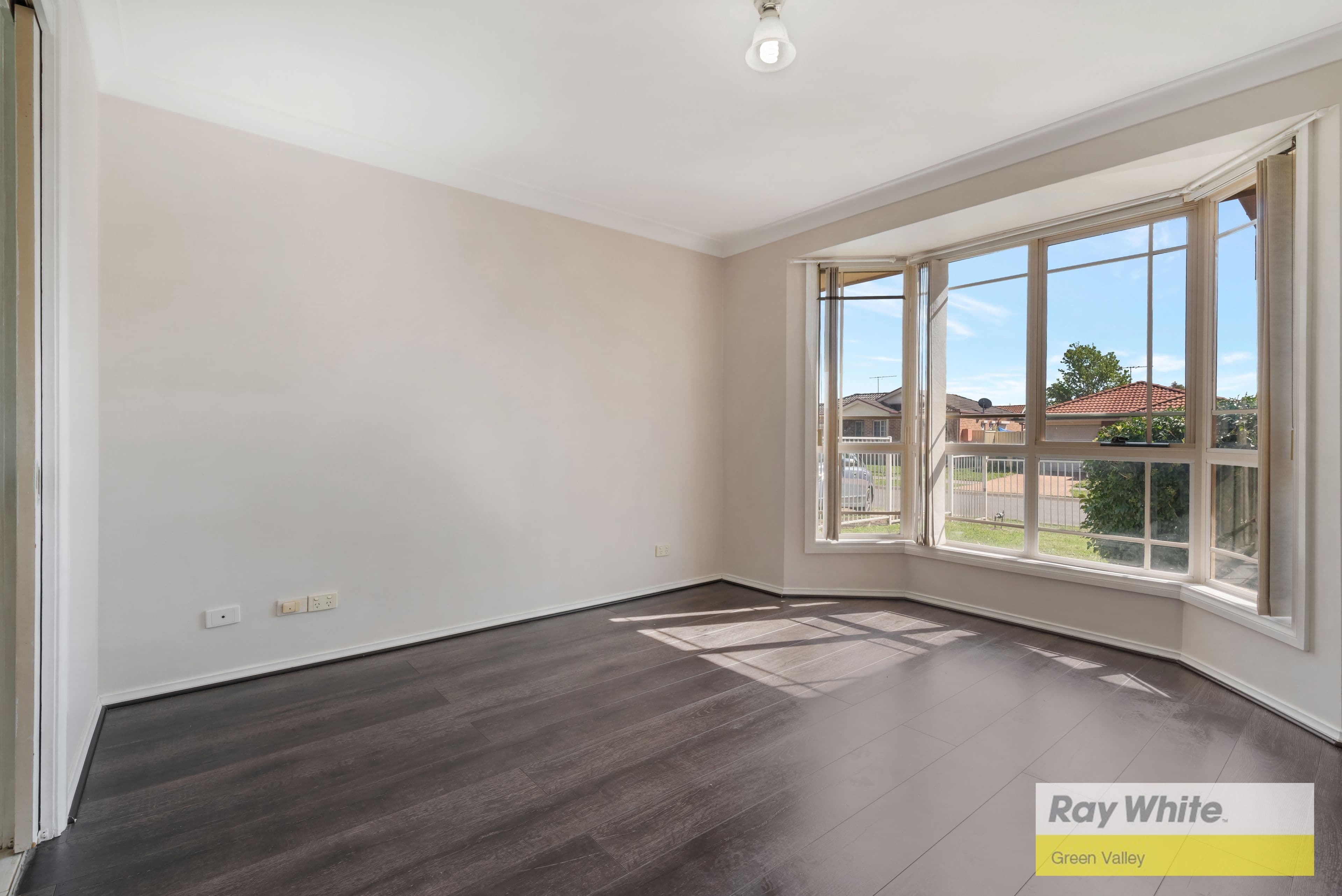 5a Inverell Avenue, Hinchinbrook NSW 2168, Hinchinbrook - Thumbnail 3