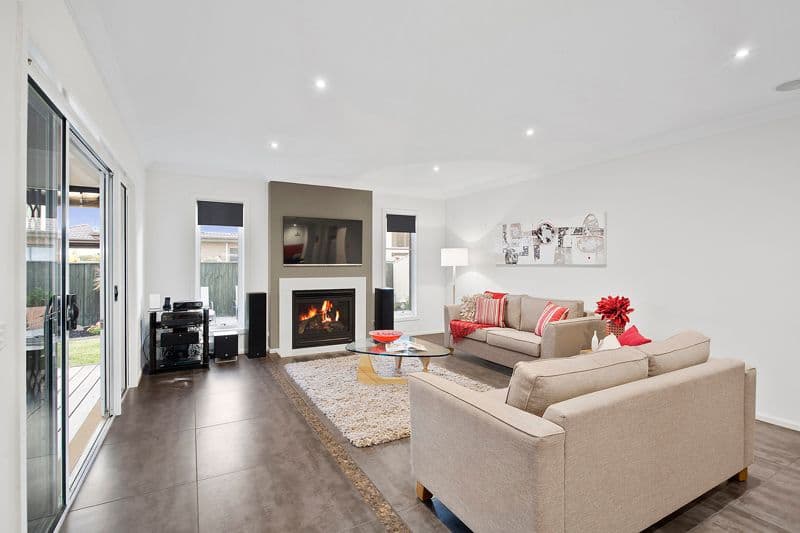 64 Island Point Avenue, Waterways VIC 3195, Waterways - Thumbnail 2