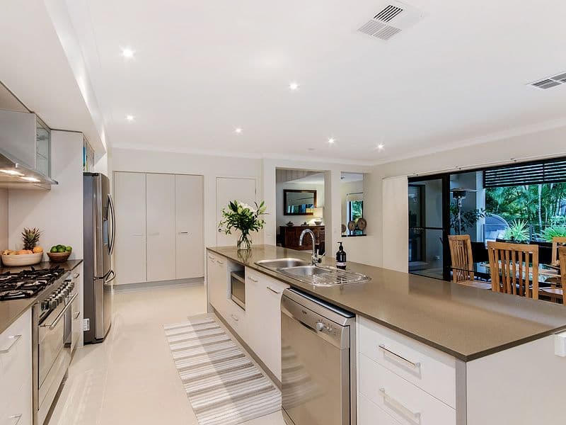 26 Temple Island Circuit, Oxenford QLD 4210, Oxenford - Thumbnail 5