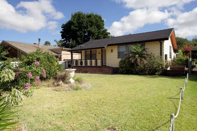15 Menzies Avenue, KOORINGAL NSW 2650, Kooringal - Image 1