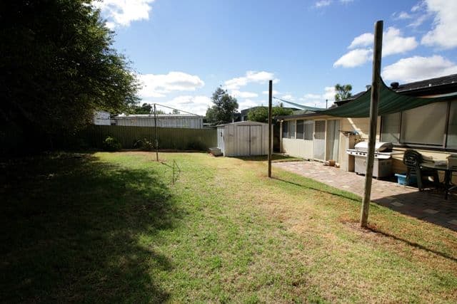 15 Menzies Avenue, KOORINGAL NSW 2650, Kooringal - Thumbnail 7