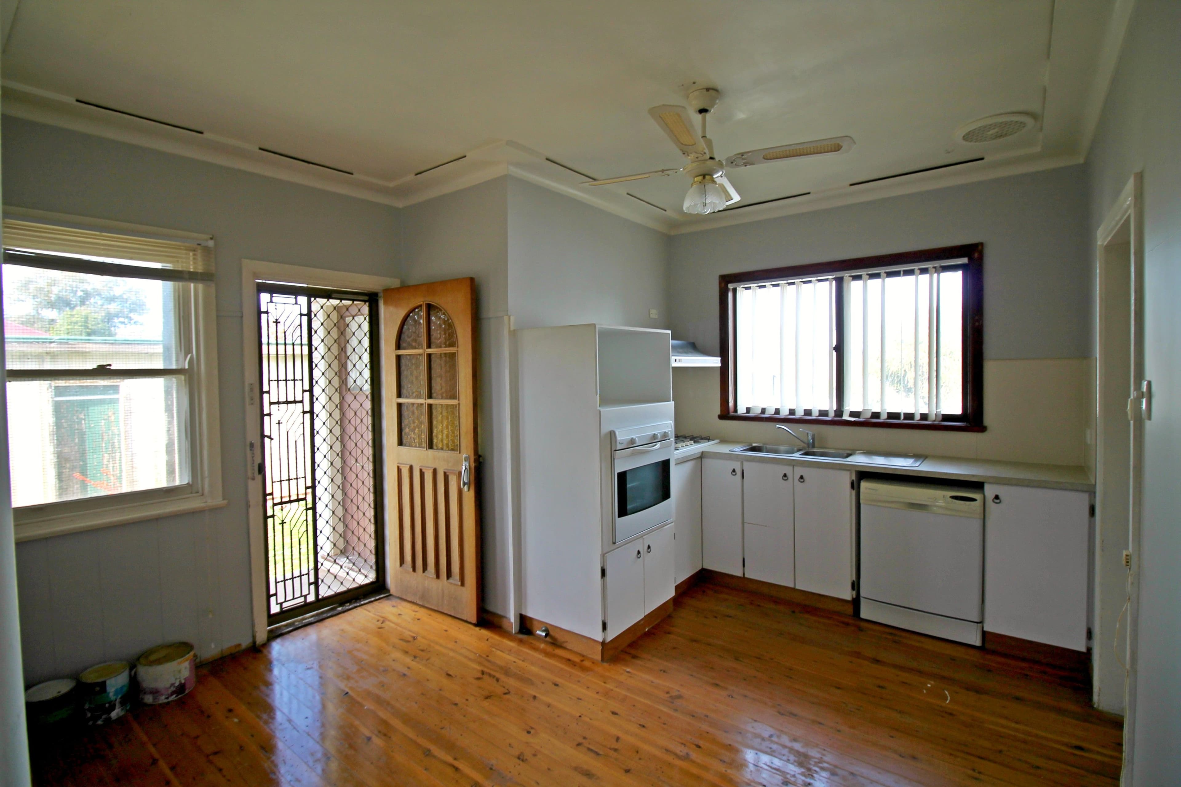 1308 Leggetts Drive, Brunkerville, Young - Thumbnail 3