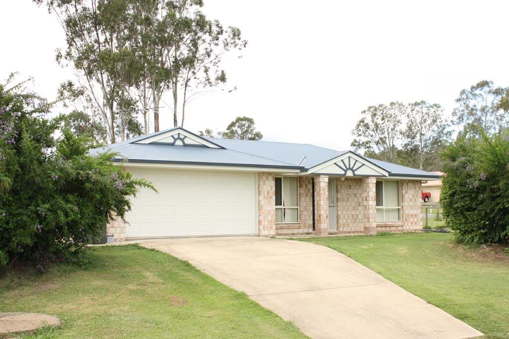 10 Carrigan Way, GLENEAGLE QLD 4285, Gleneagle - Image 1