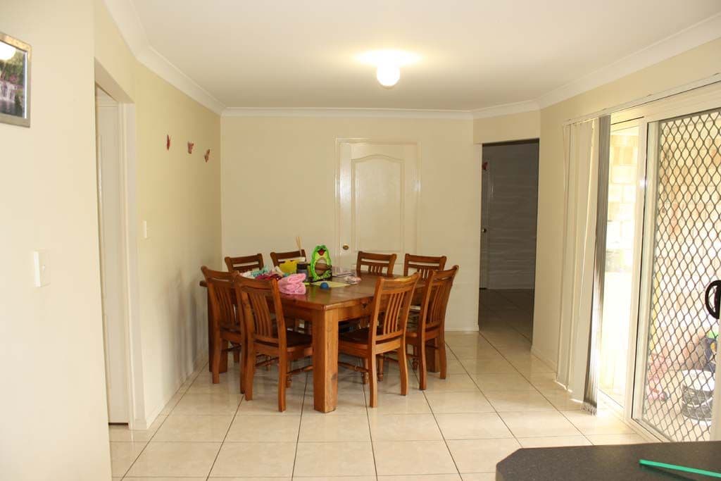 10 Carrigan Way, GLENEAGLE QLD 4285, Gleneagle - Thumbnail 3