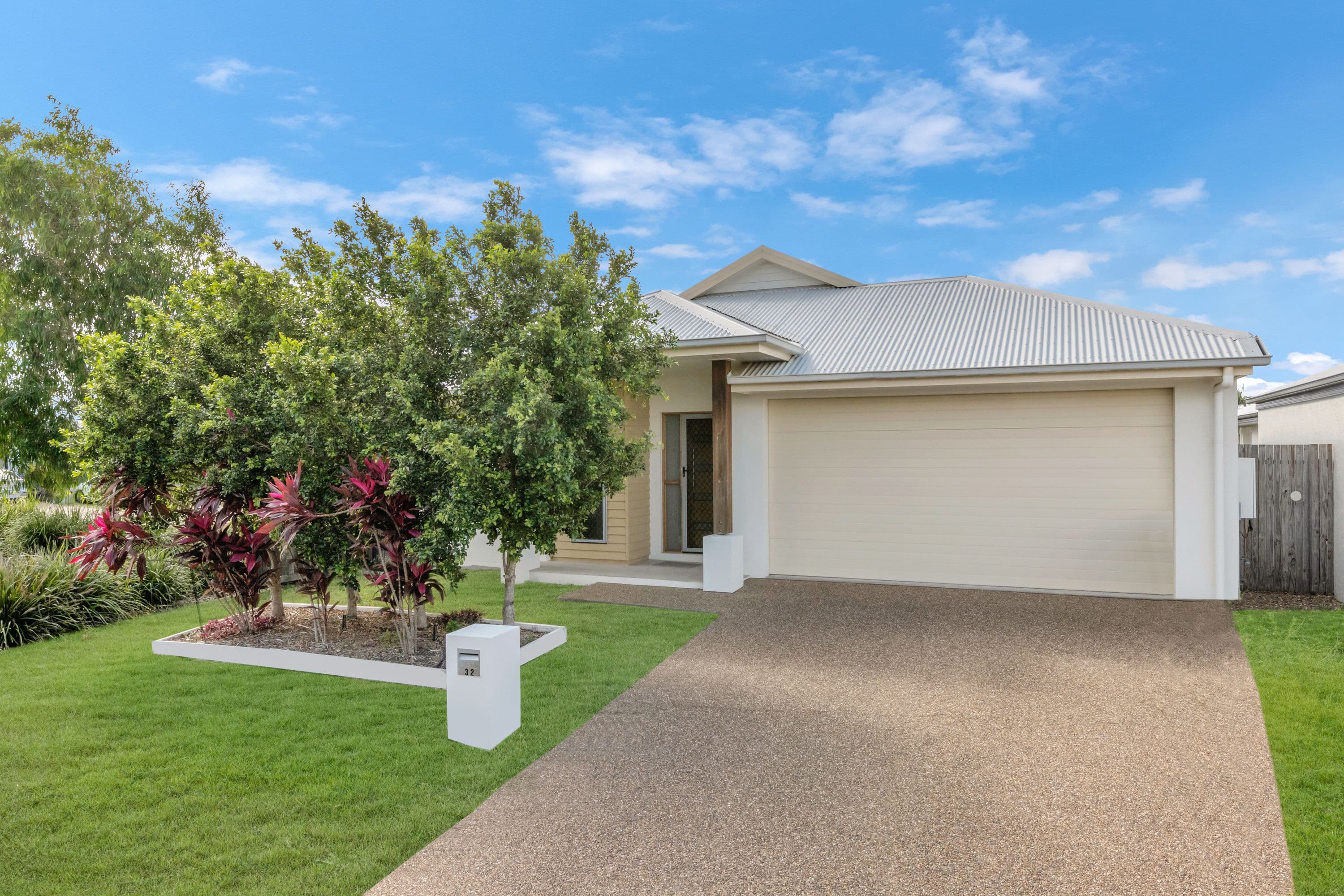 32 Accord Street, Rasmussen QLD 4815, Rasmussen - Thumbnail 2
