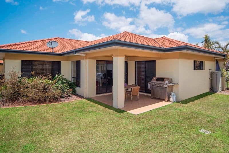 2027 Gracemere Gardens Circuit, Hope Island QLD 4212, Hope Island - Image 1