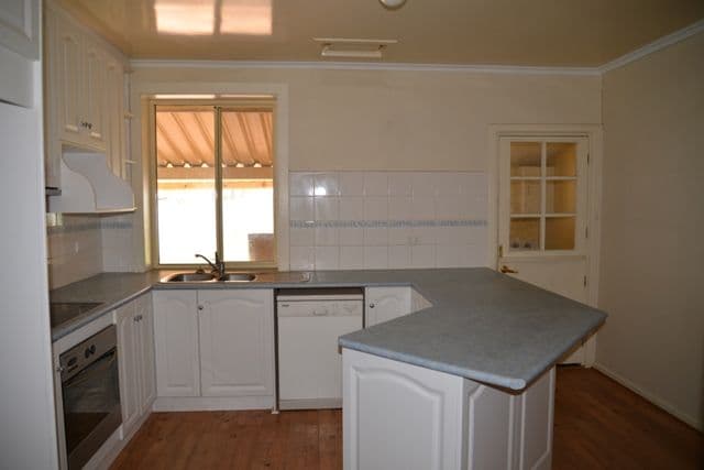 38-40 Quirke Avenue, Whyalla Stuart SA 5608, Whyalla Stuart - Thumbnail 4