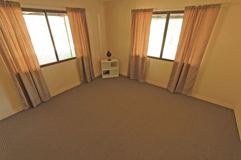 351 Clifton Drive, NORTH MACLEAN QLD 4280, North Maclean - Thumbnail 2