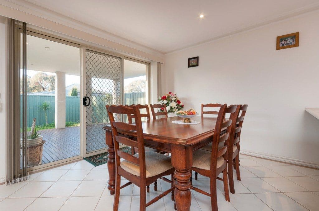 30 Fawkner Lane, CRAIGIEBURN VIC 3064, Craigieburn - Thumbnail 3