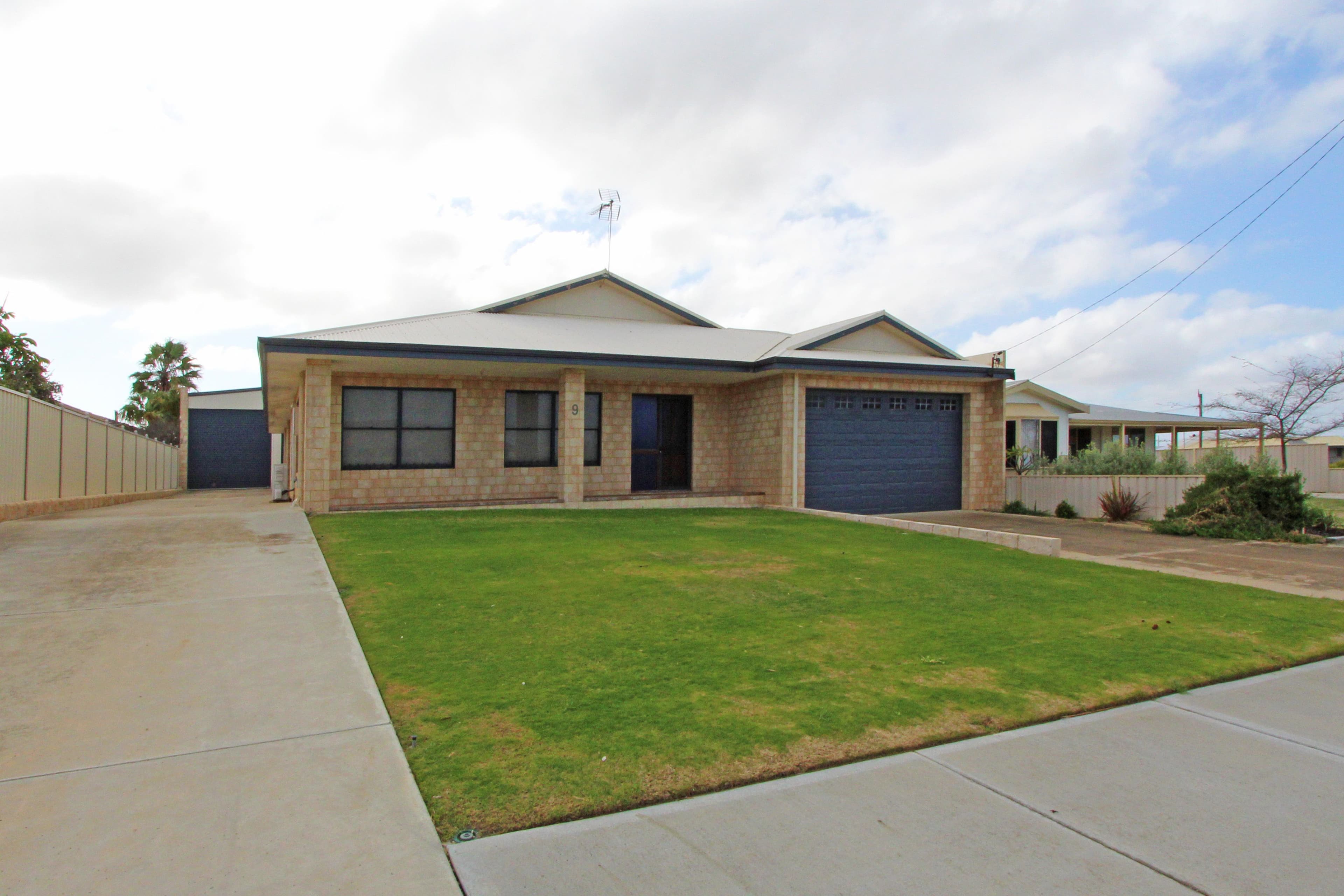 9 Shearwater Drive, Jurien Bay WA 6516, Jurien Bay - Image 1