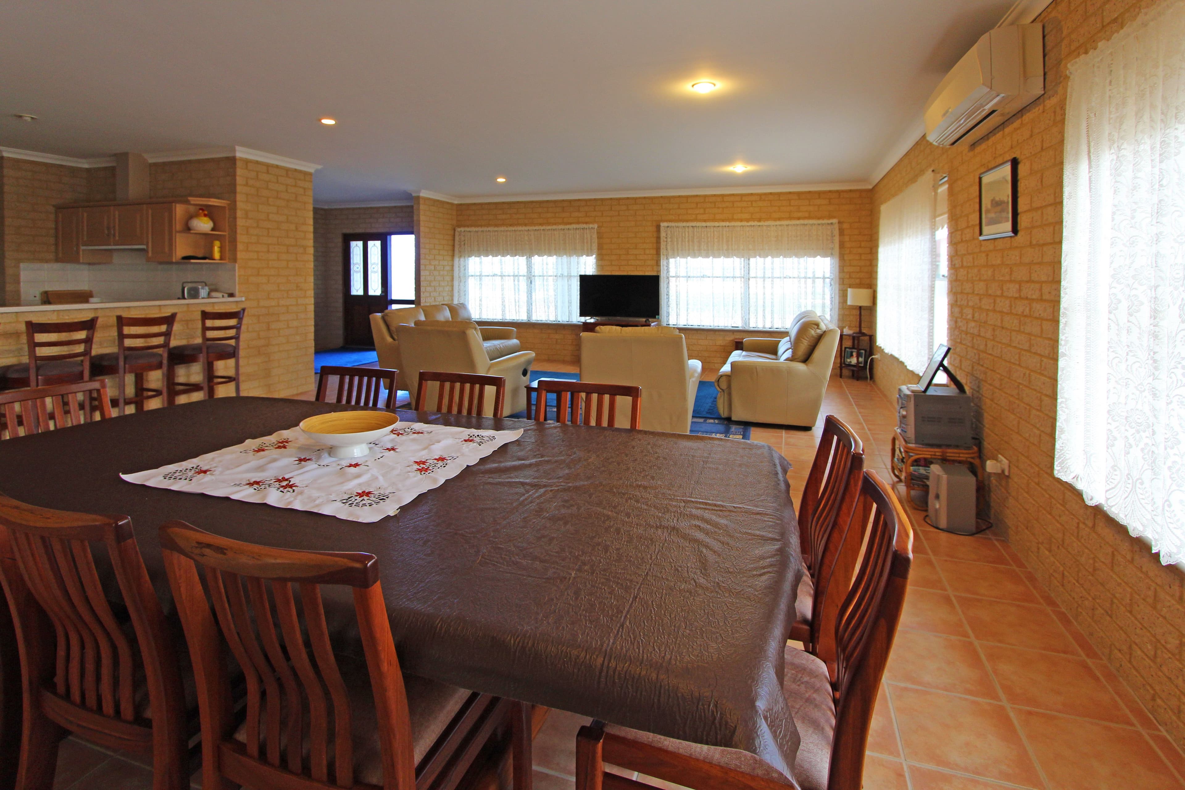 9 Shearwater Drive, Jurien Bay WA 6516, Jurien Bay - Thumbnail 2