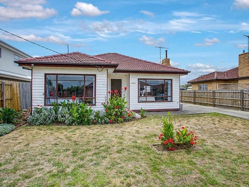32 Cyclamen Avenue, Altona North - Image 1