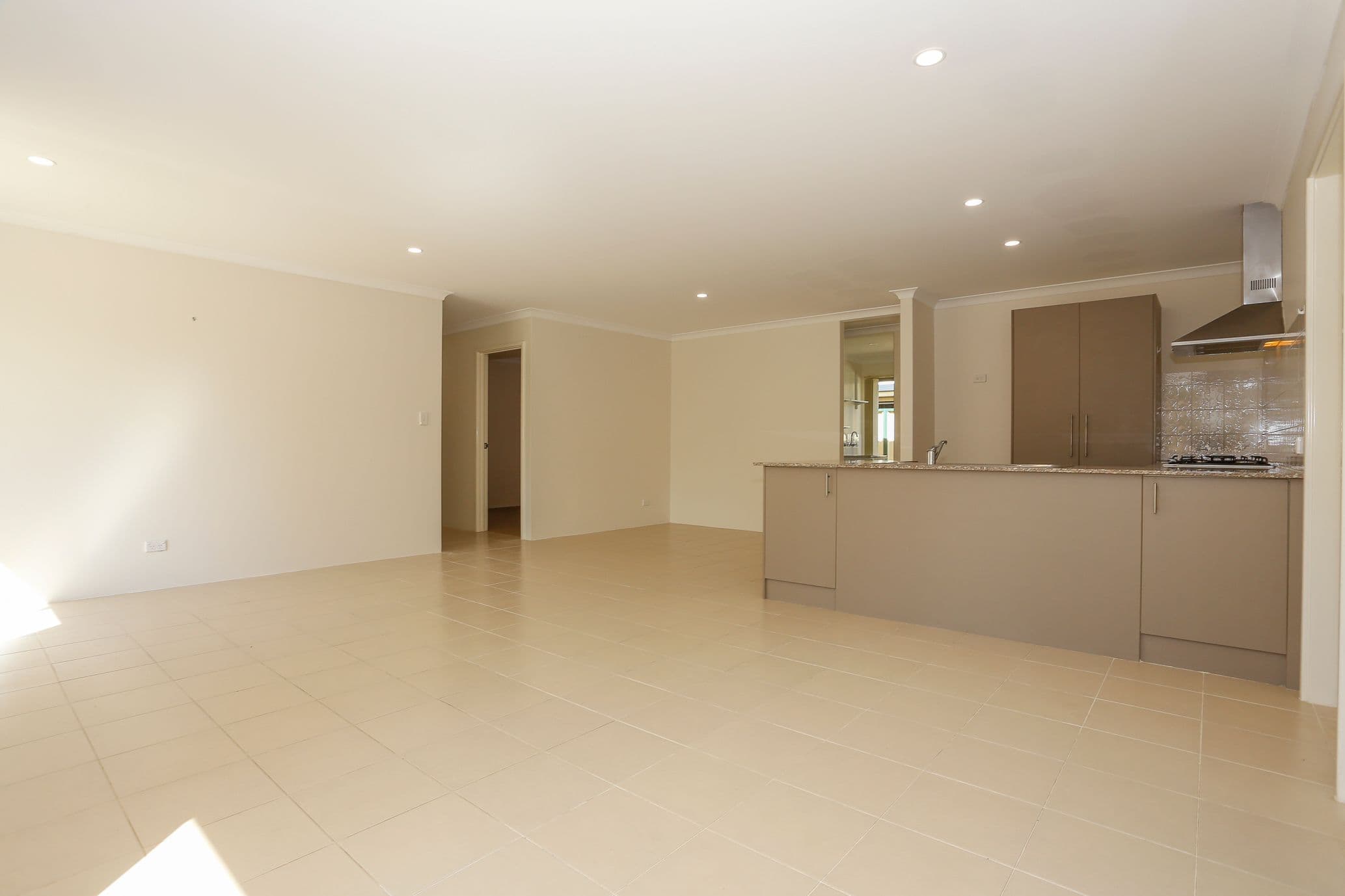4 Cumquat Way, Forrestfield WA 6058, Forrestfield - Thumbnail 3