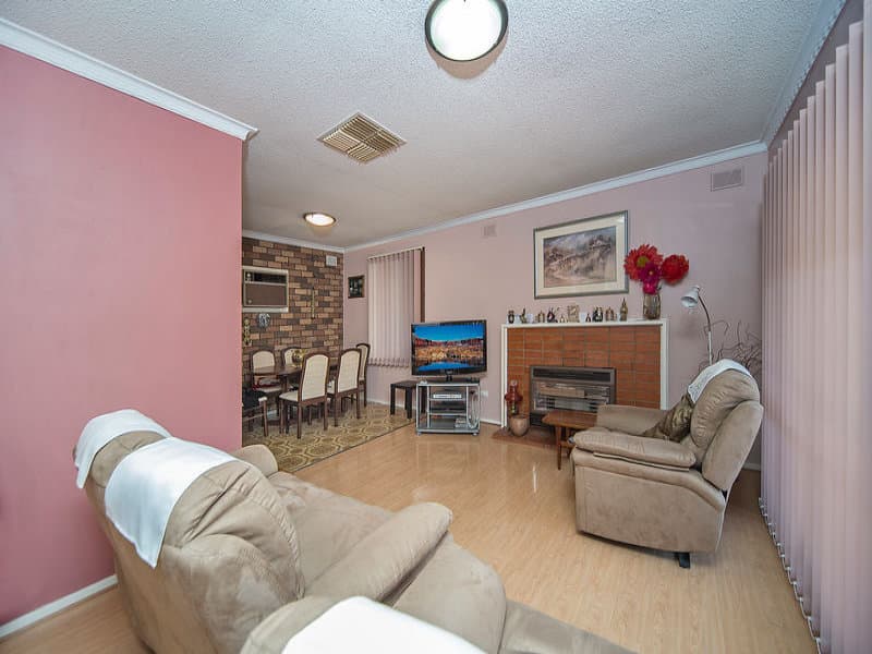21 Kenner Street, Elizabeth Downs - Thumbnail 2