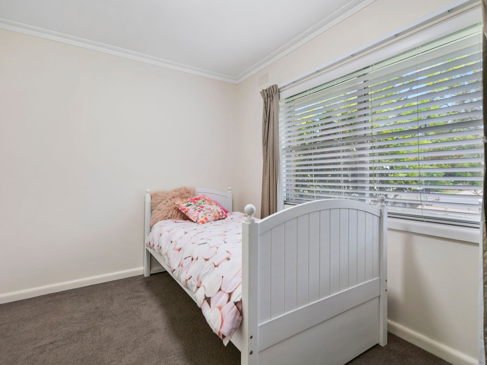 2 Neil Avenue, Benalla VIC 3672, Benalla - Thumbnail 6