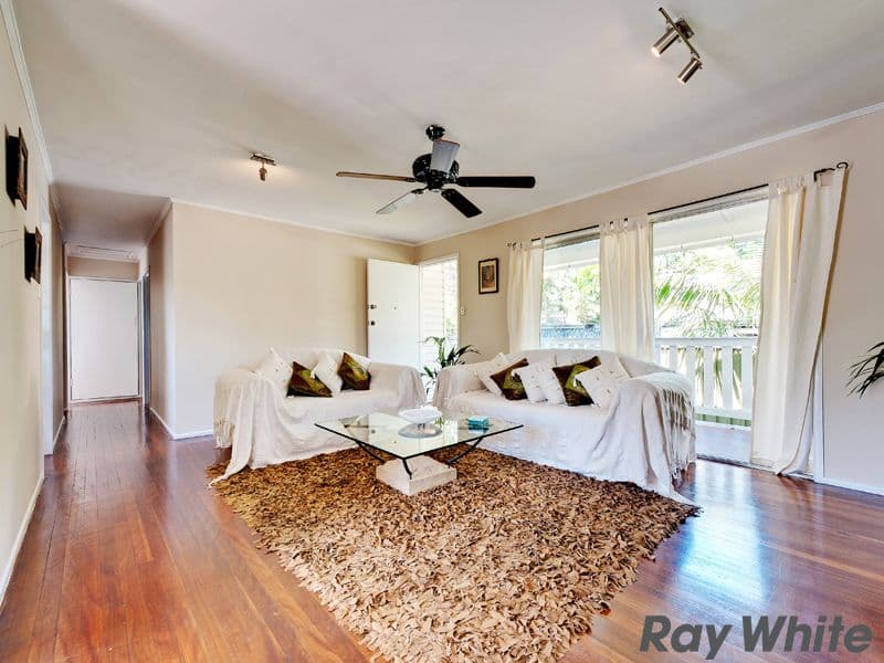 30 Tarnook Drive, FERNY HILLS QLD 4055, Ferny Hills - Thumbnail 2