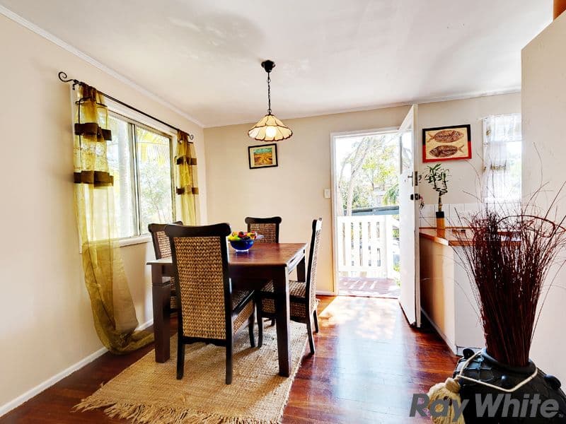 30 Tarnook Drive, FERNY HILLS QLD 4055, Ferny Hills - Thumbnail 4
