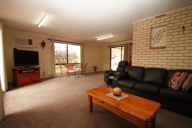3 Middleton Road, LOXTON SA 5333, Loxton - Thumbnail 5
