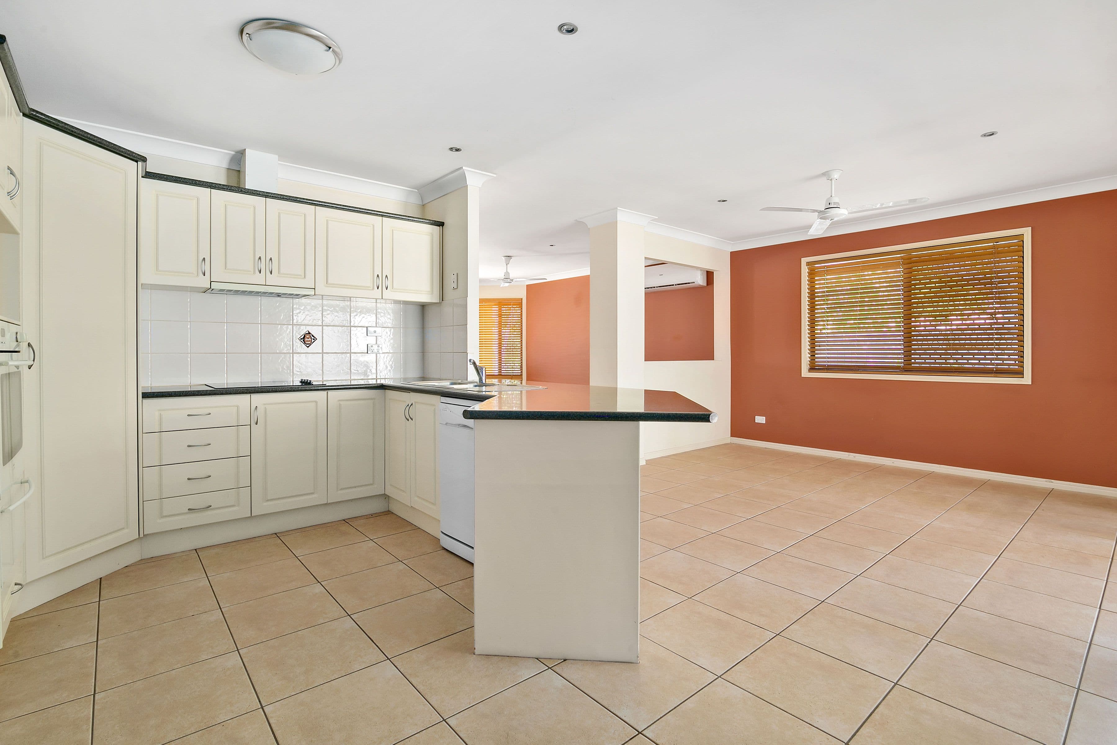 10 Ithaca Way, Forest Lake QLD 4078, Forest Lake - Thumbnail 5