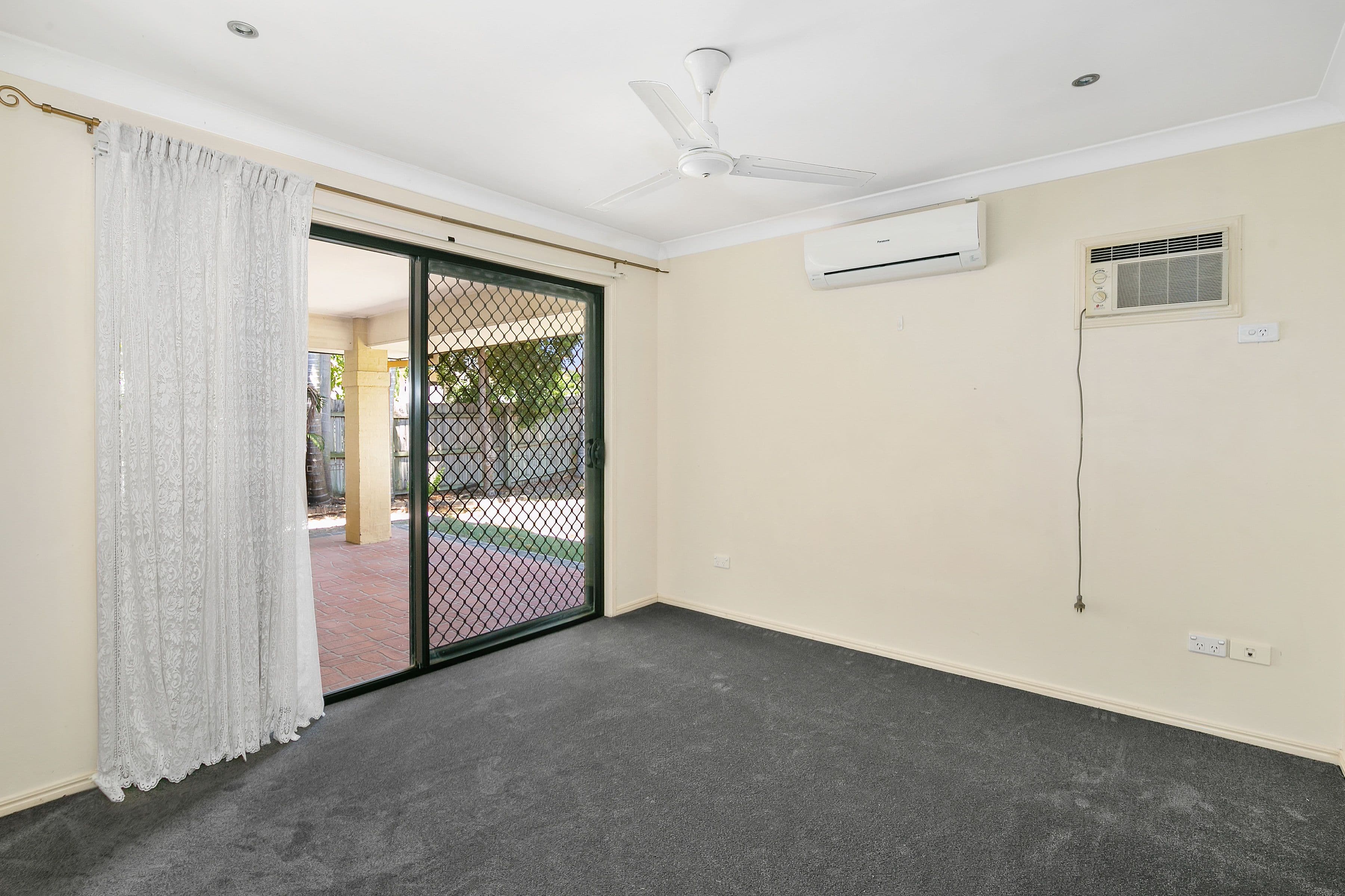 10 Ithaca Way, Forest Lake QLD 4078, Forest Lake - Thumbnail 8