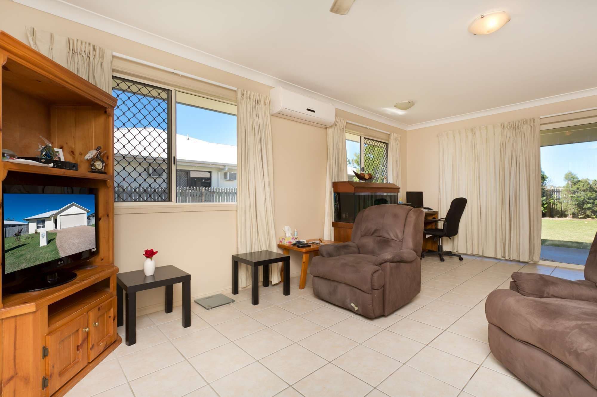70 Brenton Circuit, DEERAGUN QLD 4818, Deeragun - Thumbnail 5