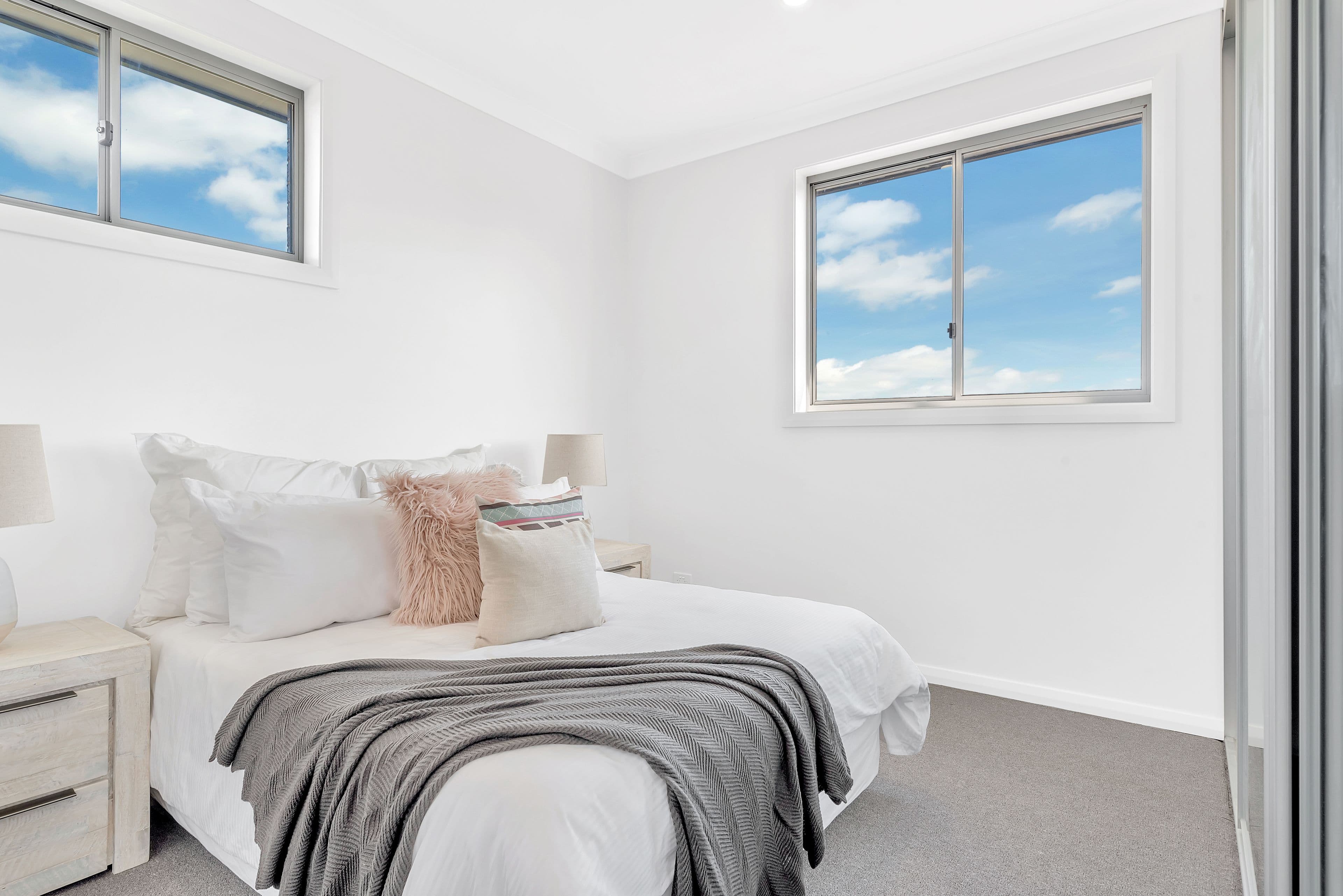 1 Ashbrook Drive, Catherine Field - Thumbnail 8