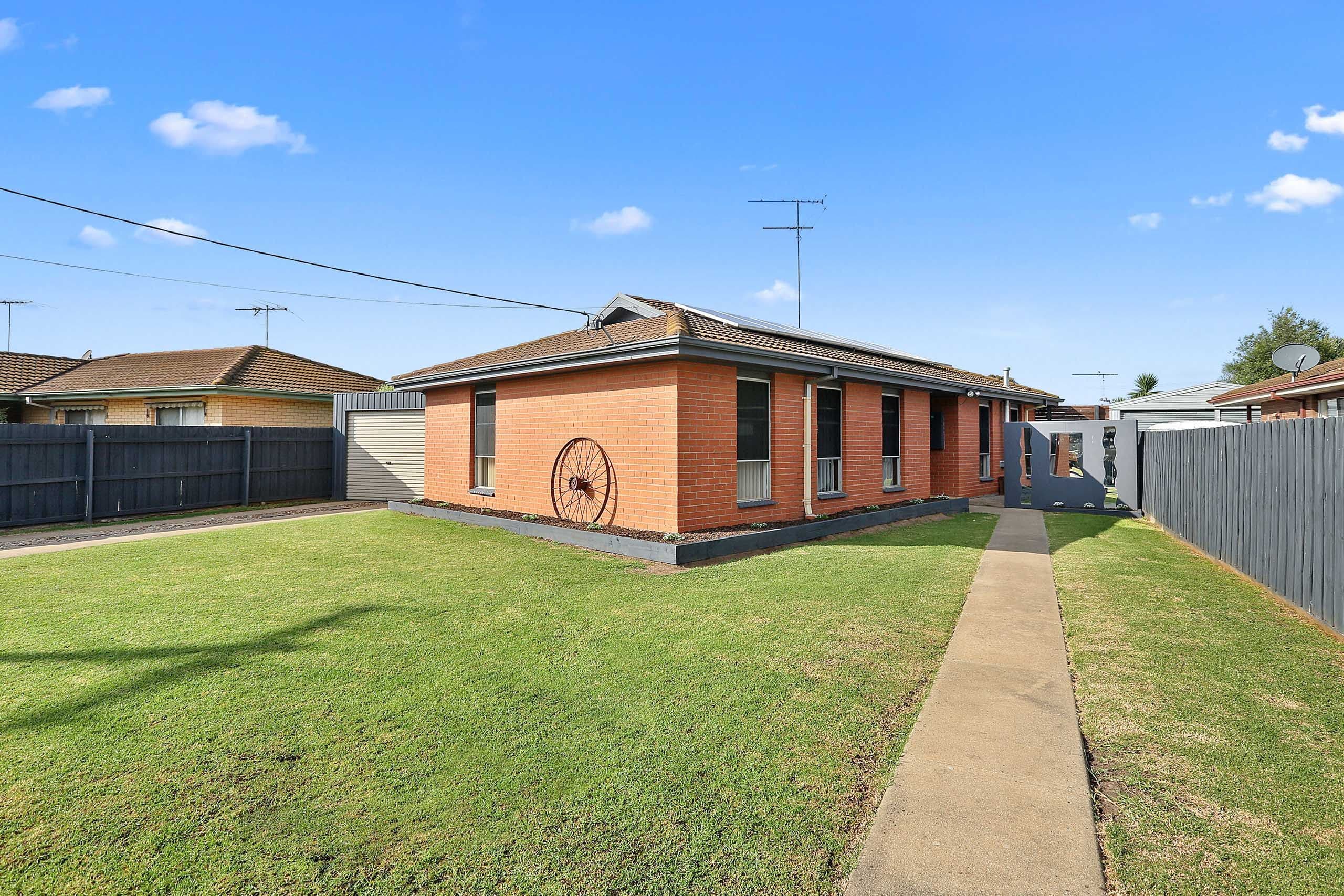 4 Prouse Court, Corio VIC 3214, Corio - Image 1