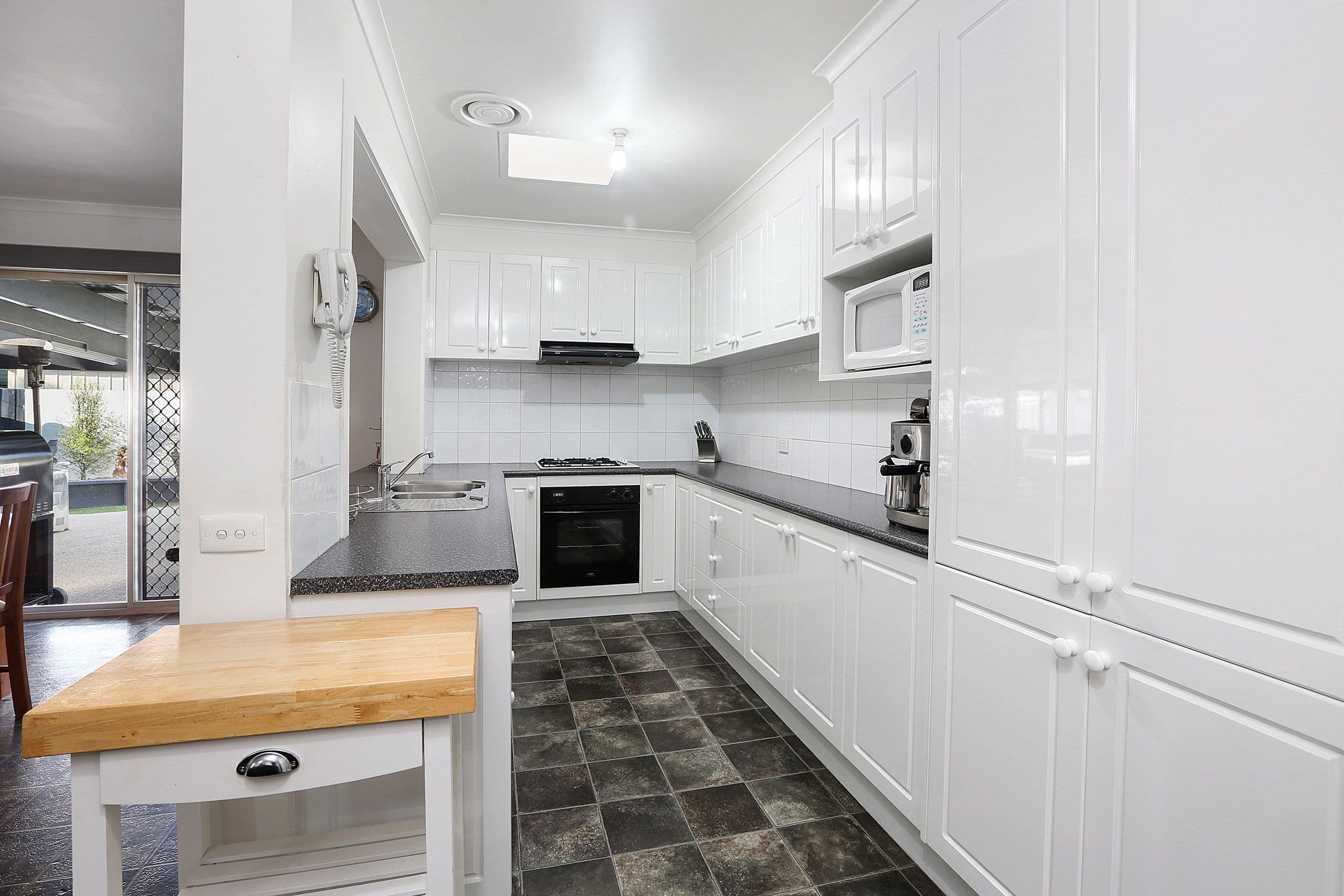 4 Prouse Court, Corio VIC 3214, Corio - Thumbnail 5