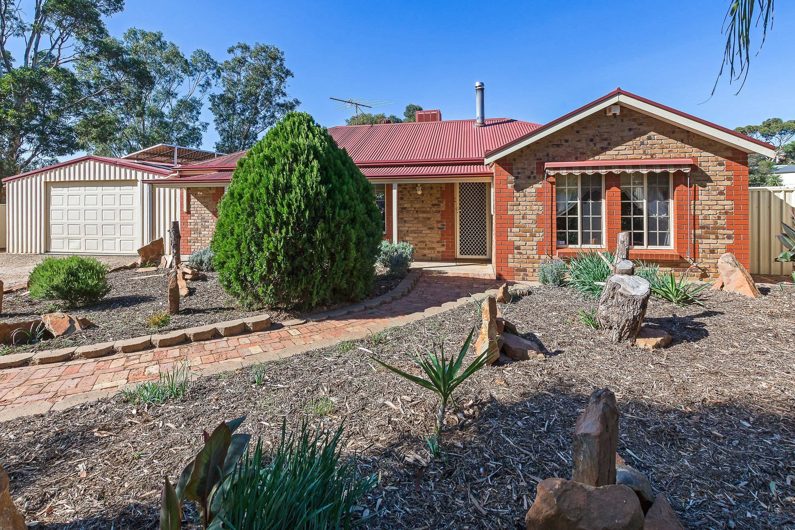 7 Polaris Drive, Doncaster East, Doncaster East - Thumbnail 2