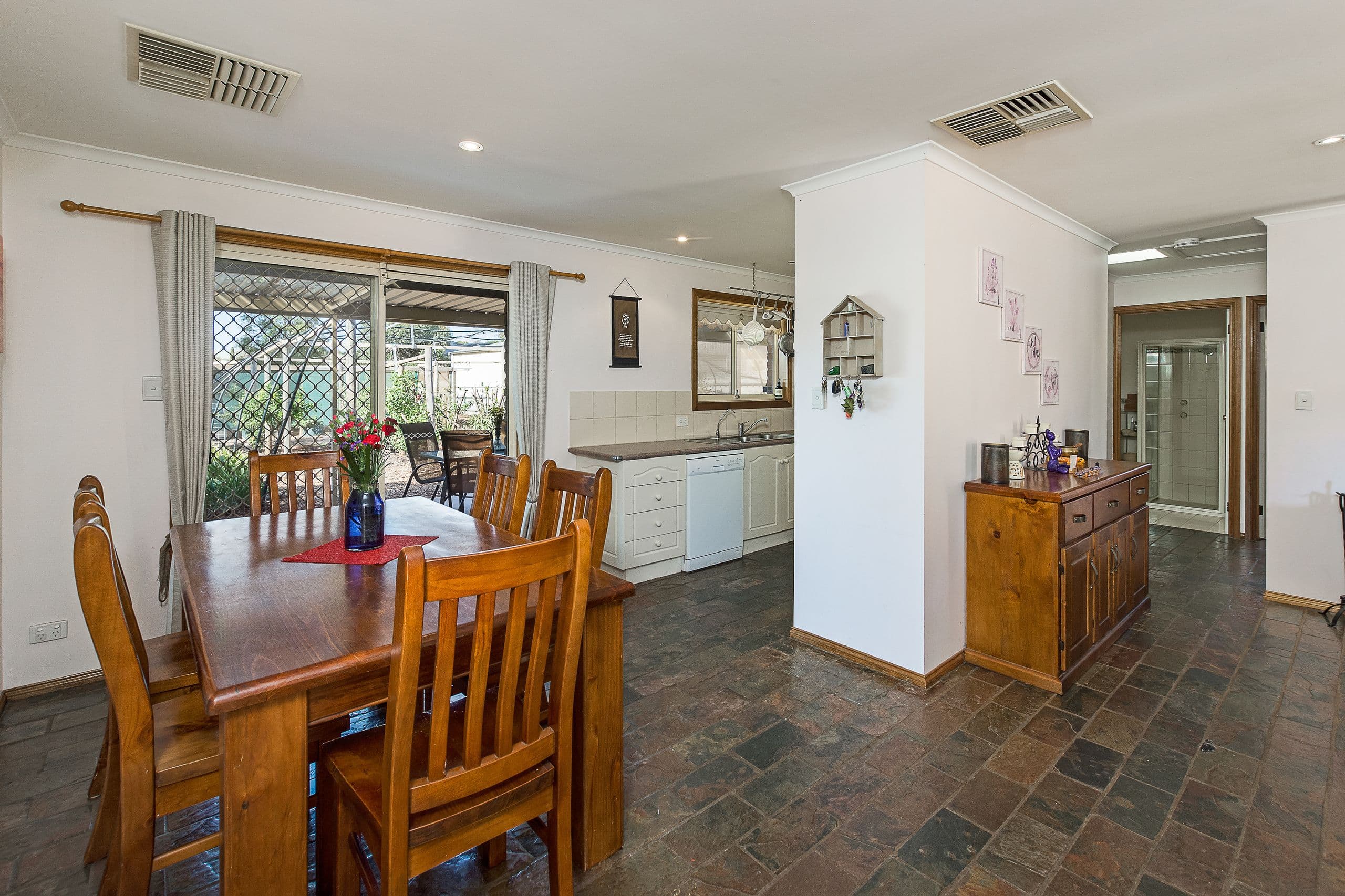 7 Polaris Drive, Doncaster East, Doncaster East - Thumbnail 4