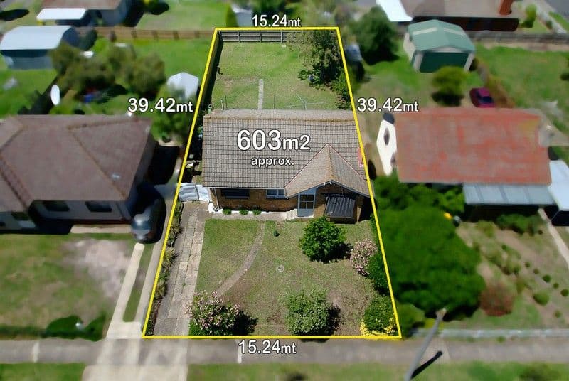 16 Charlton Crescent, Reservoir VIC 3073, Reservoir - Image 1