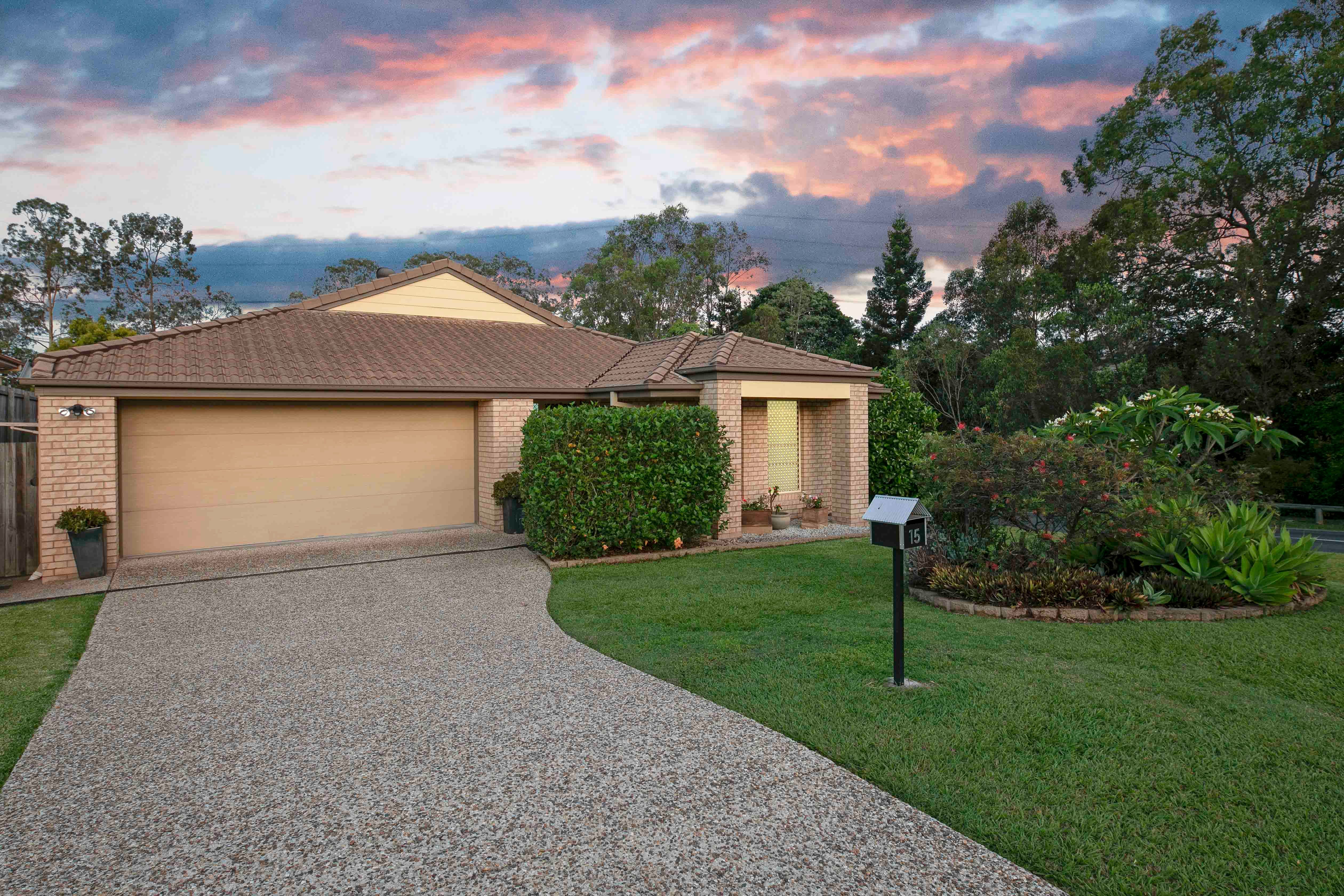 15 Rhonda Place, Oxley QLD 4075, Oxley - Image 1