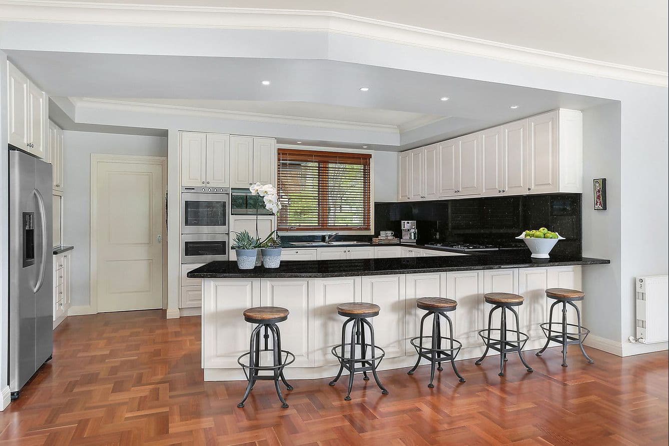 5 Yatama Court, Mount Waverley VIC 3149, Mount Waverley - Thumbnail 3