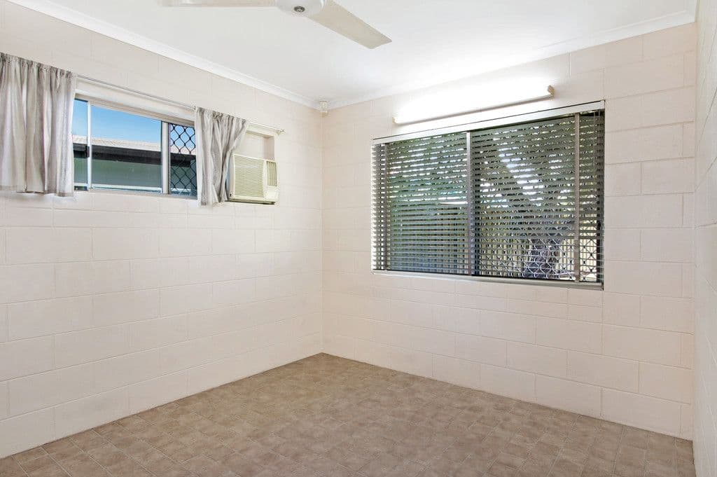 55 Hollywood Boulevard, White Rock QLD 4868, White Rock - Thumbnail 8