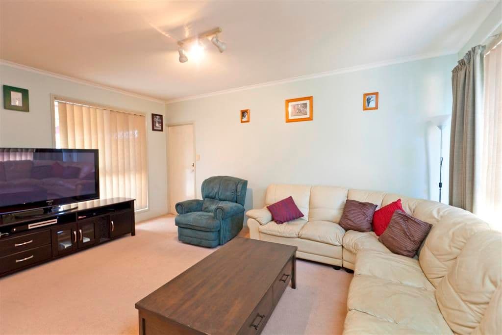 9 Gundagai Drive, CAPALABA QLD 4157, Capalaba - Thumbnail 6