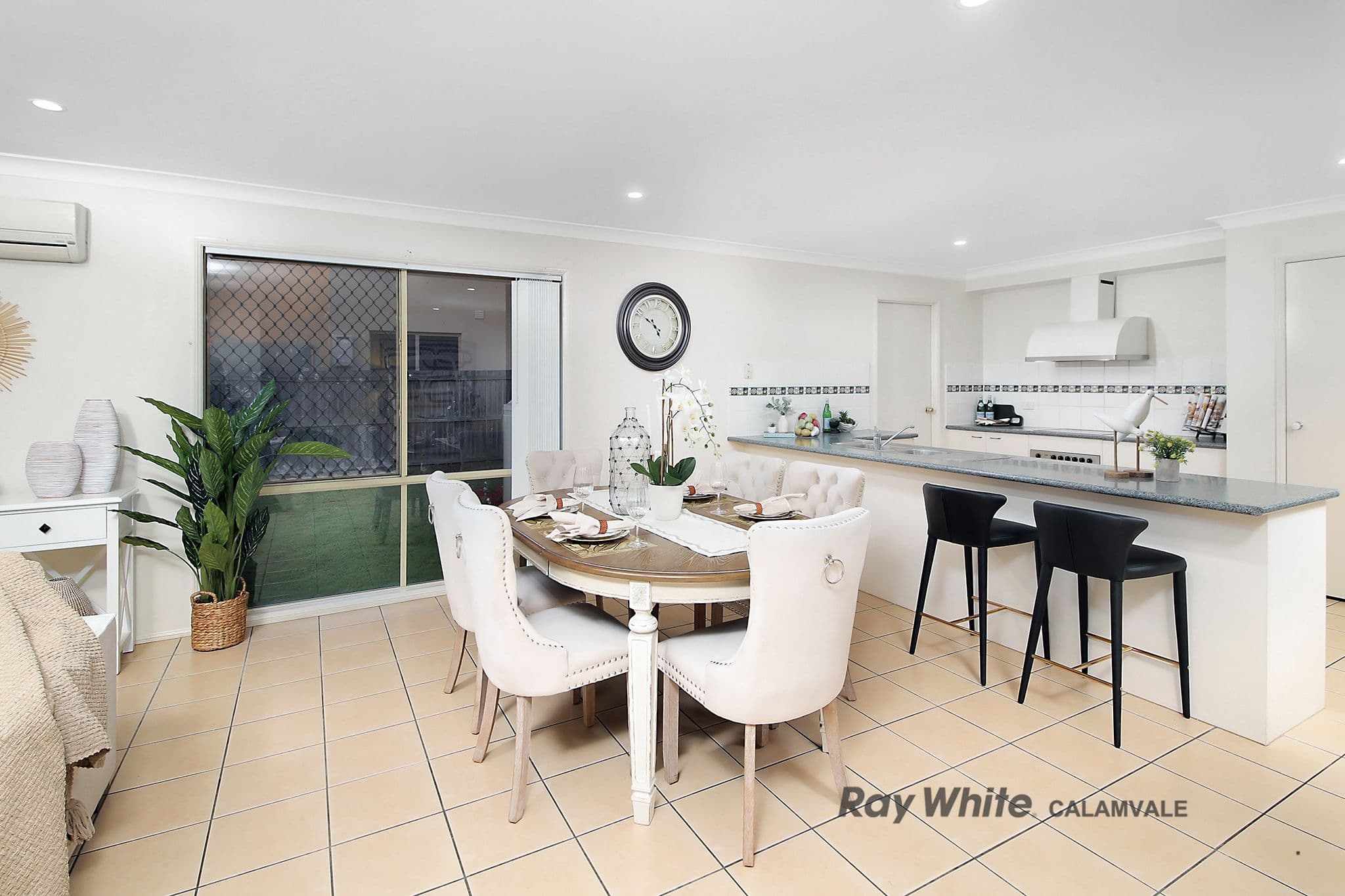 24 Gibraltar Circuit, Parkinson QLD 4115, Parkinson - Thumbnail 7