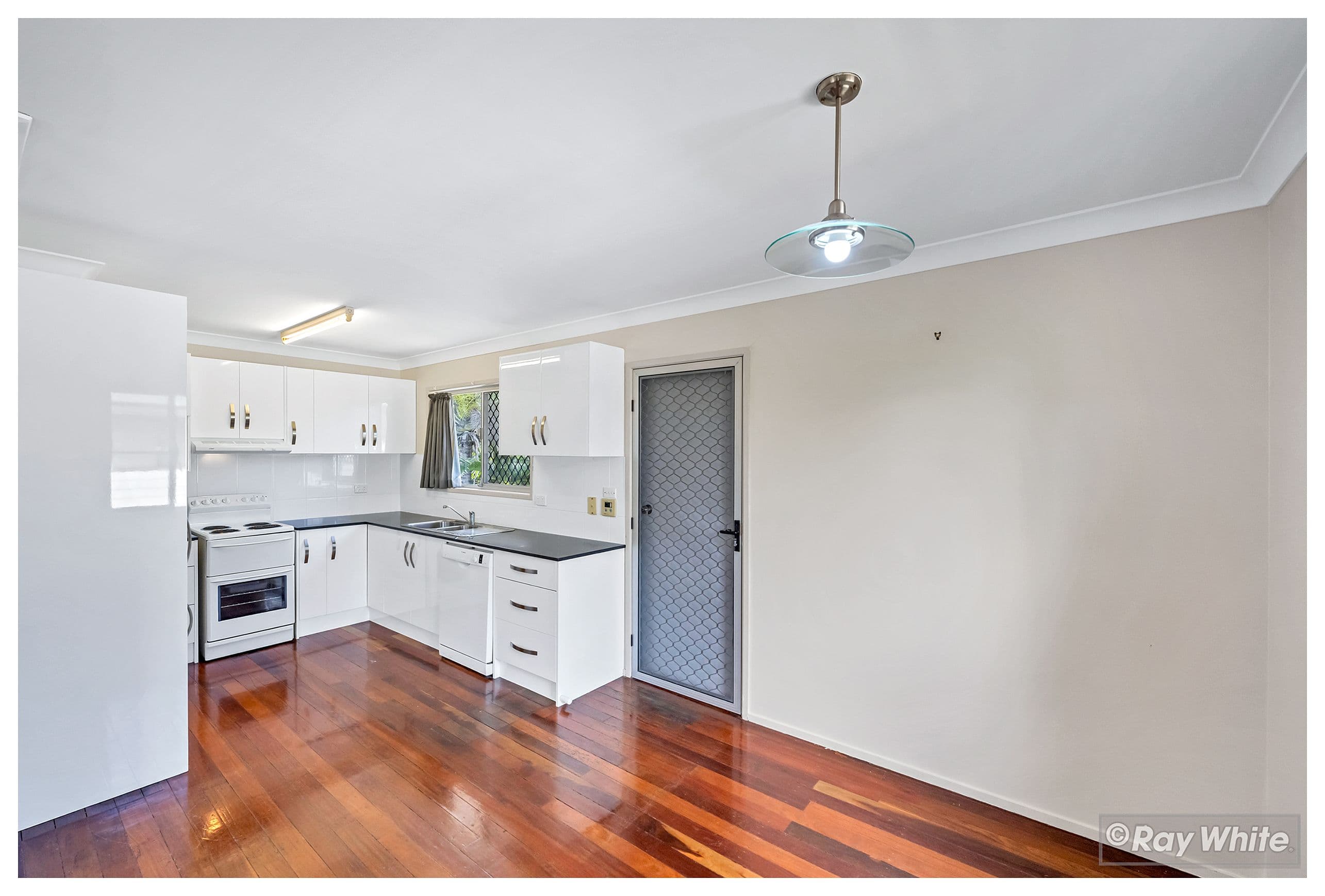 9 Macnevin Street, Norman Gardens QLD 4701, Norman Gardens - Thumbnail 6