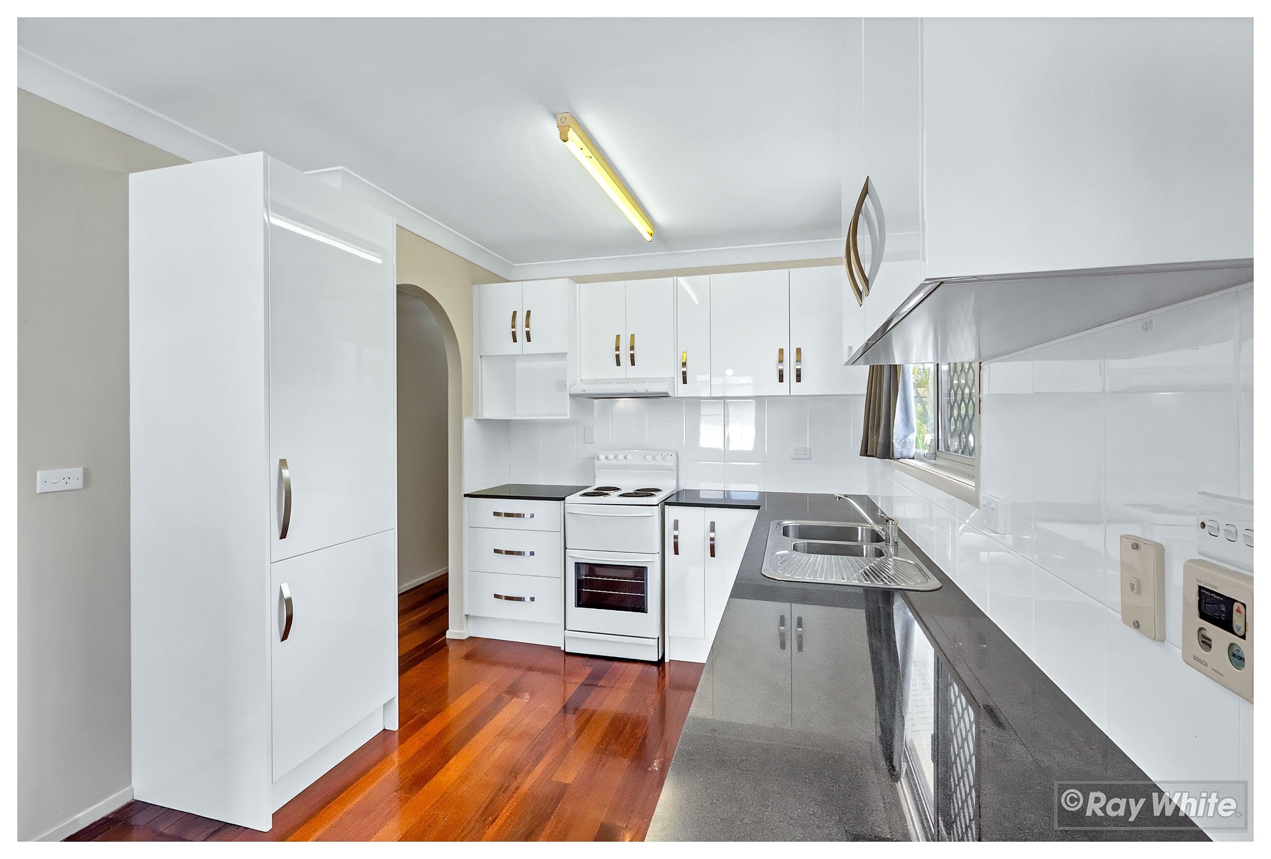 9 Macnevin Street, Norman Gardens QLD 4701, Norman Gardens - Thumbnail 8