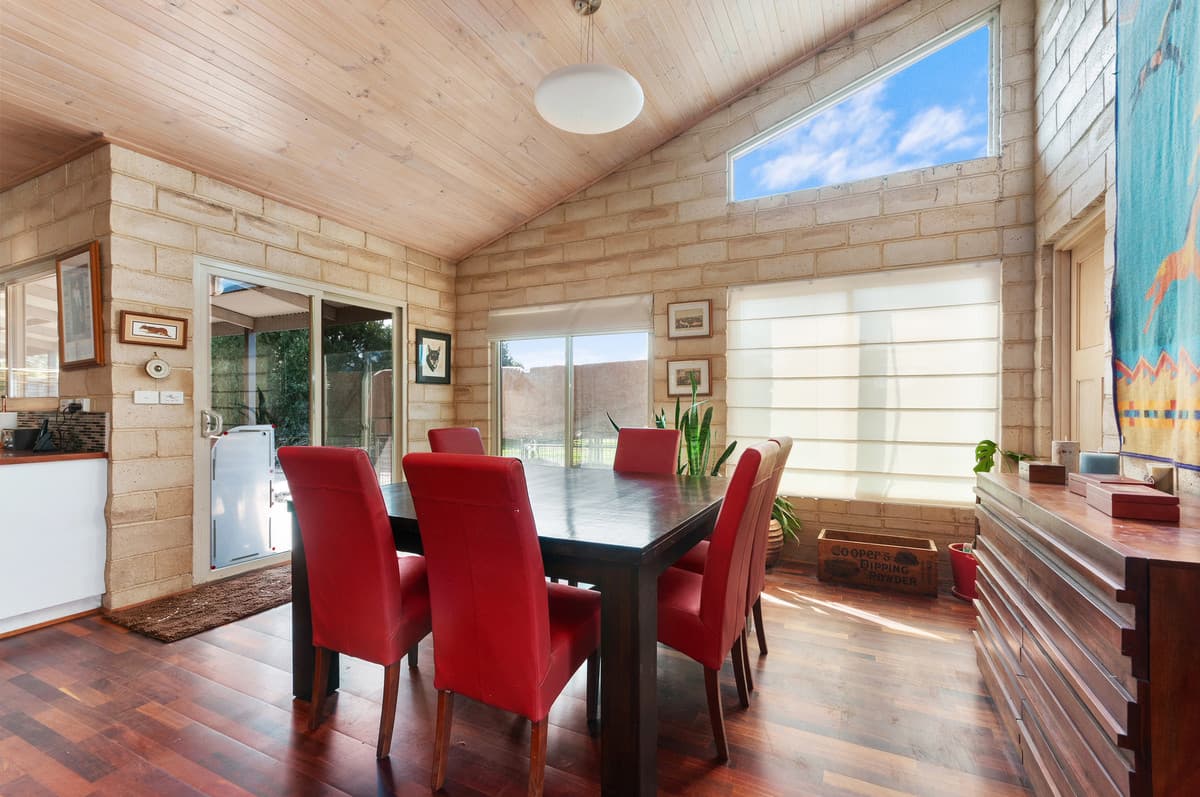 5 Hamilton Place, Mount Waverley, VIC, 3149, Pearsondale - Thumbnail 7