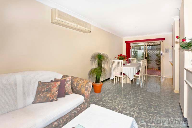 25 Boomerang Road, EDENSOR PARK NSW 2176, Edensor Park - Thumbnail 3