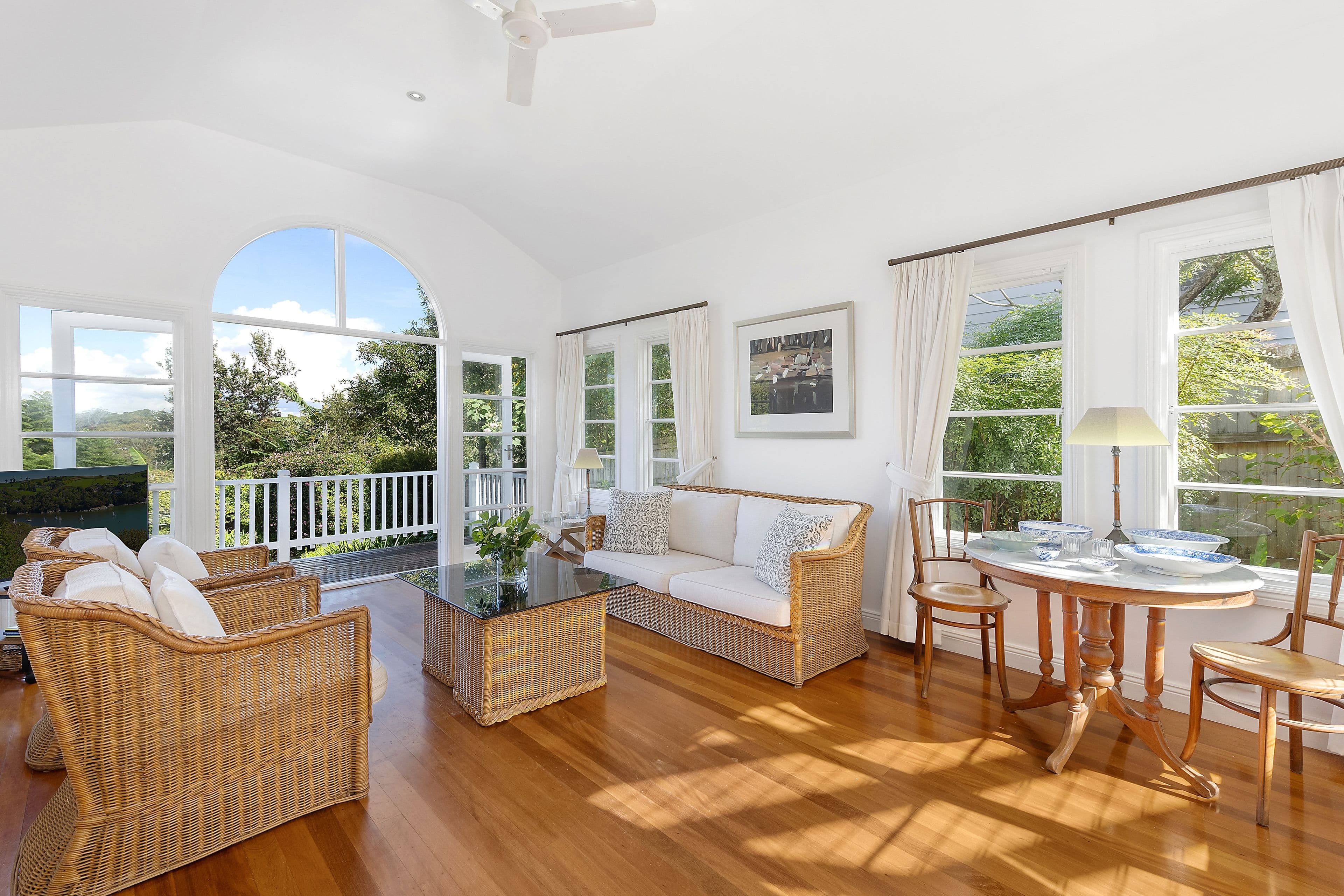 5 Taylor Avenue, Turramurra NSW 2074, Turramurra - Thumbnail 5