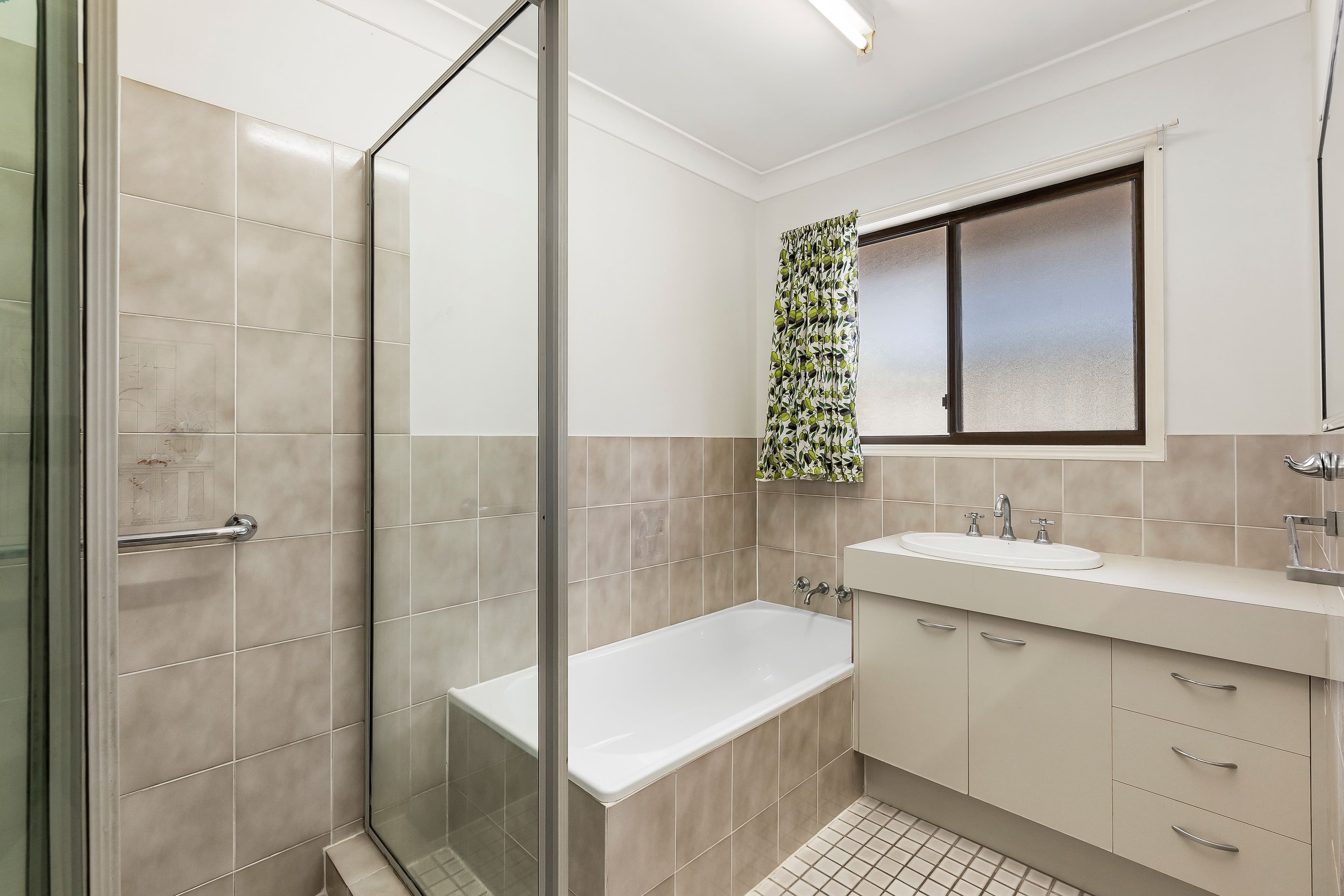 6 Central Avenue, Deagon QLD 4017, Deagon - Thumbnail 8