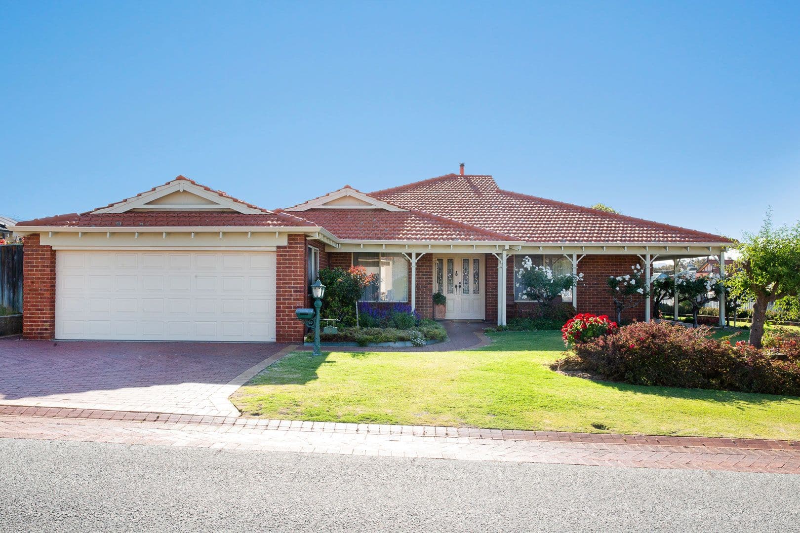 2 Mollison Gardens, Gwelup WA 6018, Gwelup - Image 1