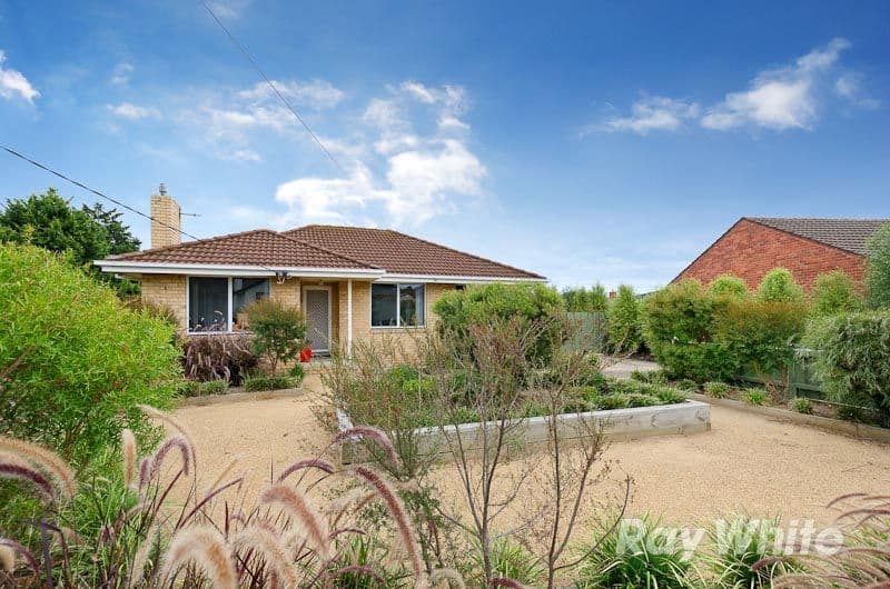 21 Karella Crescent, Mornington VIC 3931, Mornington - Thumbnail 2