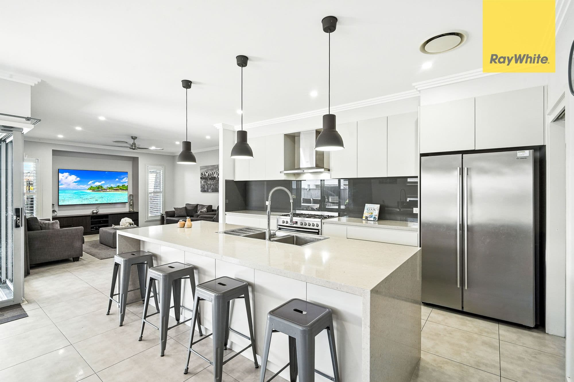 10 Chanticleer Street, Colebee NSW 2761, Colebee - Thumbnail 2