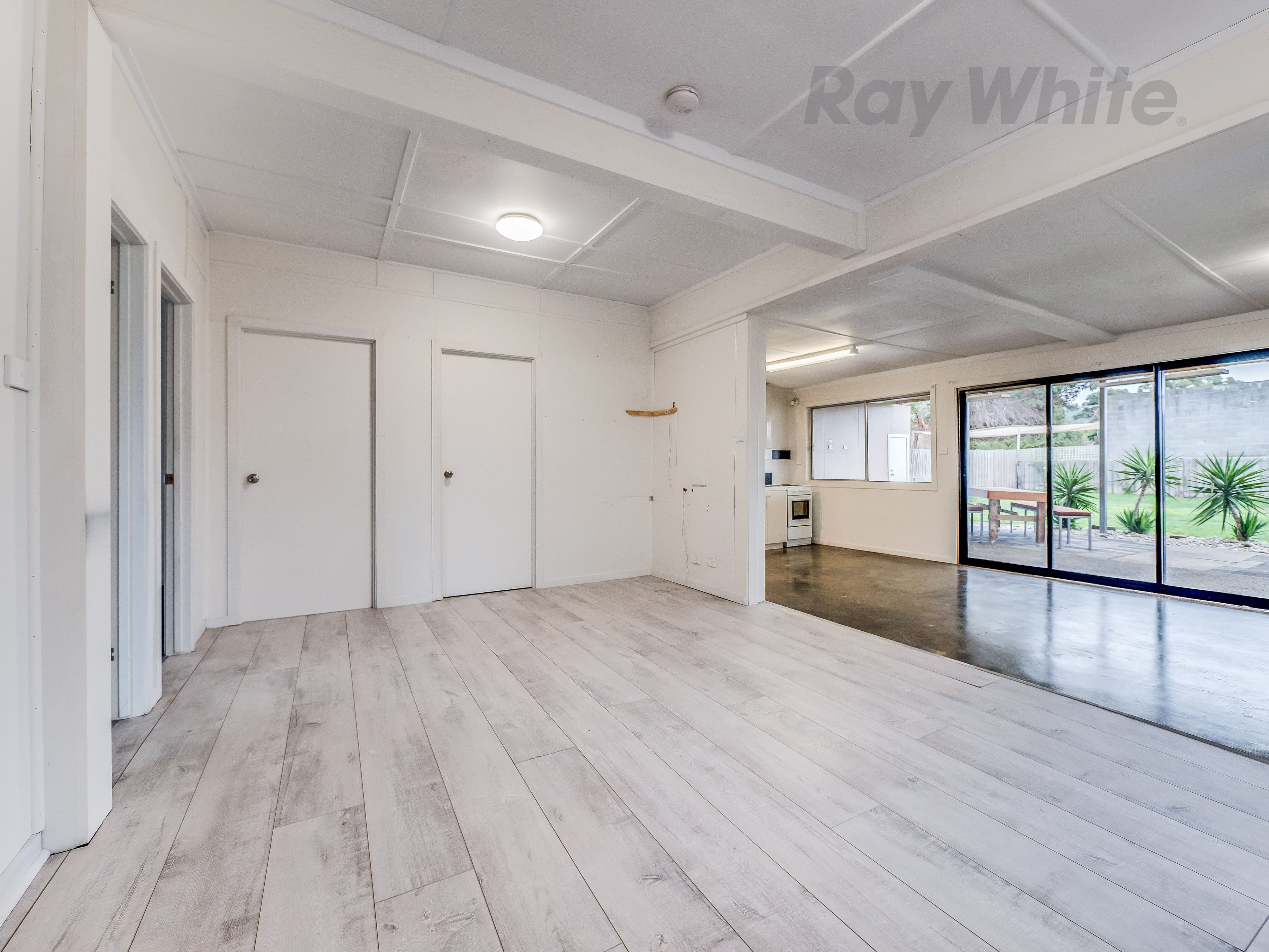 24 Bayview Road, Lauderdale TAS 7021, Lauderdale - Thumbnail 2