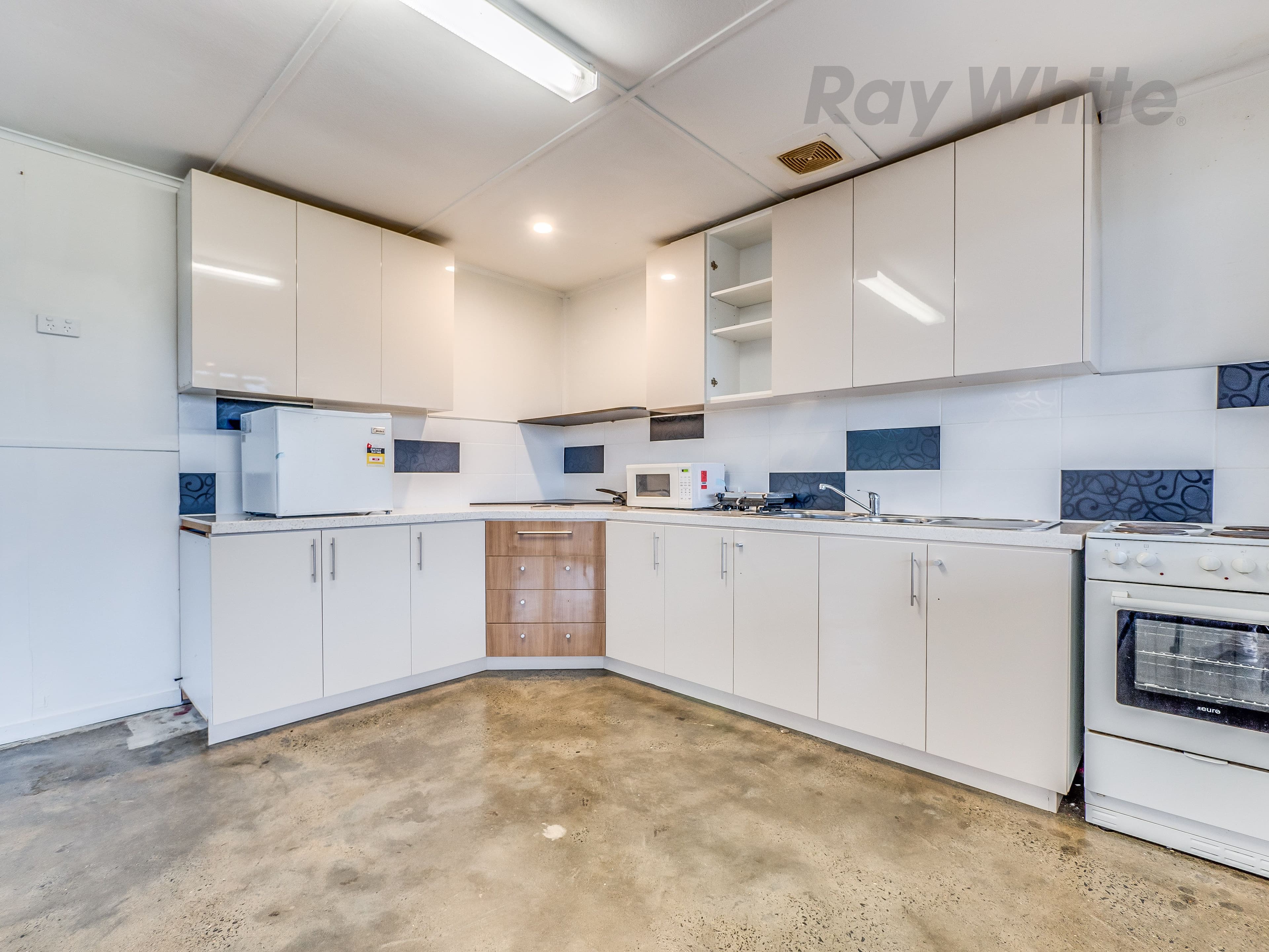 24 Bayview Road, Lauderdale TAS 7021, Lauderdale - Thumbnail 5