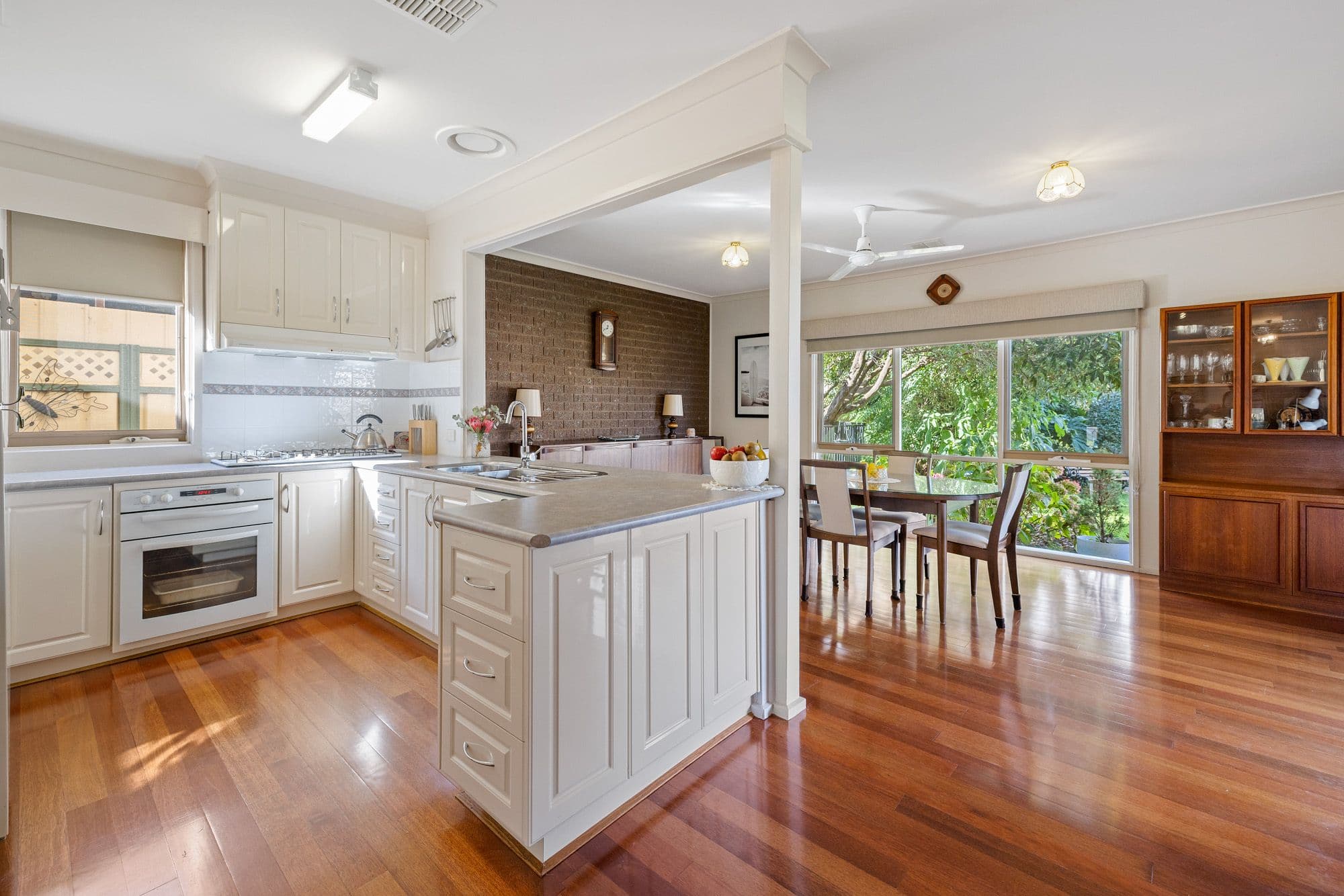 19 Honour Avenue, Wyndham Vale VIC 3024, Wyndham Vale - Thumbnail 5